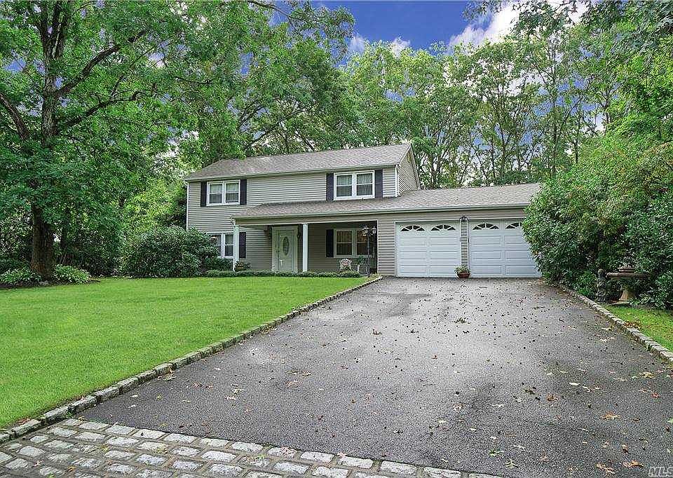 1st image of 6 Botany Ln