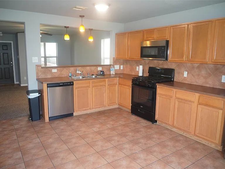 2663 Skyview Grove Ct — Photo 14