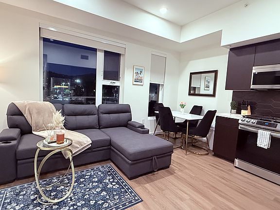 3rd image of 5636 De Longpre Ave #311