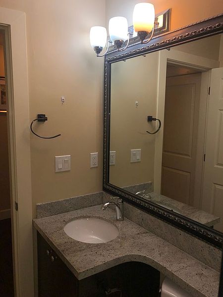 Burnaby House for rent - 1 Bedroom — photo 8