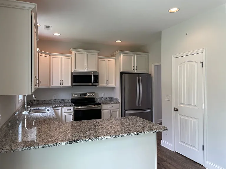 3135 S Rocklund Ct — Photo 6