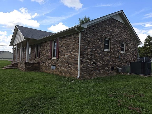 3rd image of 354 Sunset Ave