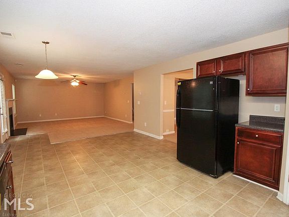 5th image of 3737 Rosebud Park Dr