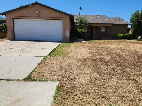 2912 Saratoga St, Bakersfield, CA 93306