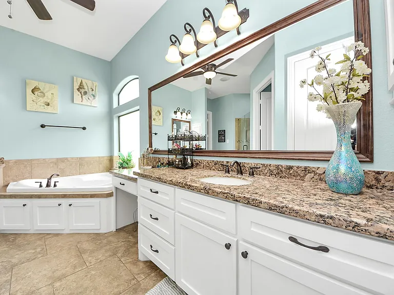 11726 W Grand Pond Dr — Photo 31