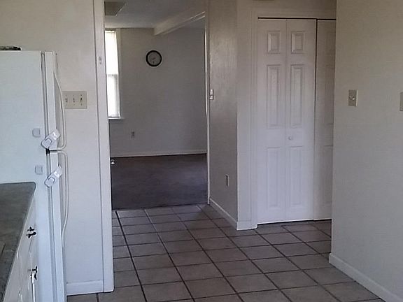 3rd image of 629 Brookline Blvd #2