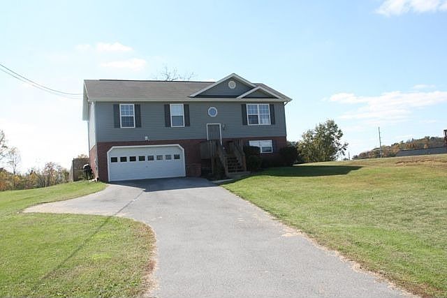 1st image of 114 Meadowlark Dr