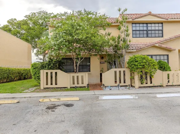 3975 NW 94th Way #3975, Fort Lauderdale, FL 33351
