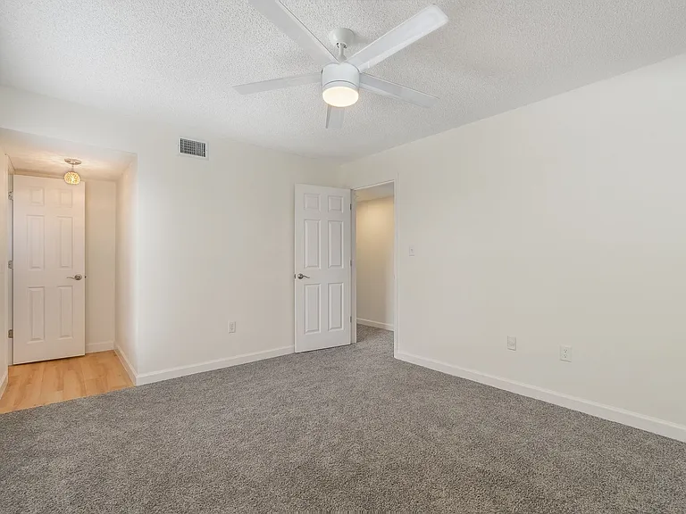 7220 N Highway 1 #201 — Photo 15