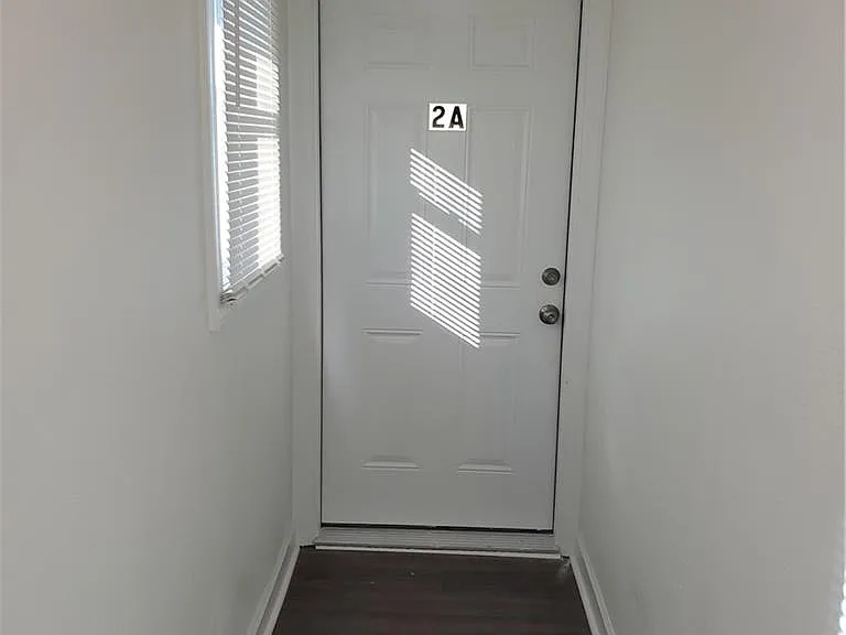 1444 W 41st St #2A — Photo 21
