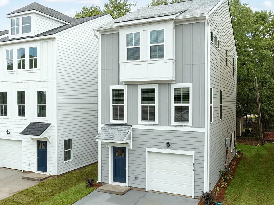 Exterior Brookgreen in Rivers Edge in by DRB homes offering new homes near Charleston