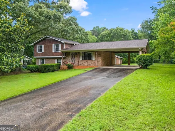 140 Carriage Cir, Stockbridge, GA 30281