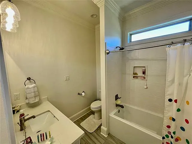 1309 Pine Needle Ct — Photo 16