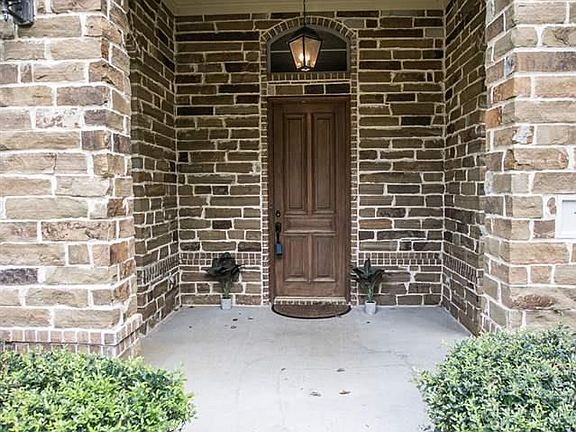 3rd image of 149 Eagles Bluff Blvd