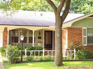 521 Summit Dr, Richardson, TX 75081