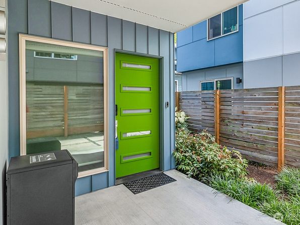 1709 NW 64th Street, Seattle, WA 98107