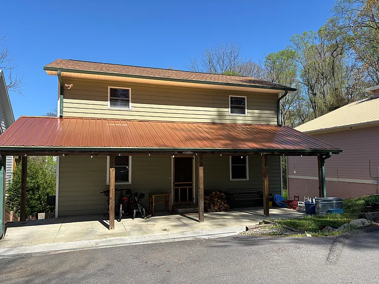 13 Ruslan Dr — Photo 1