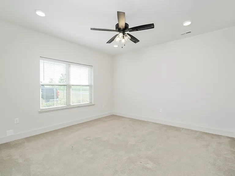 1 Field Ct — Photo 22