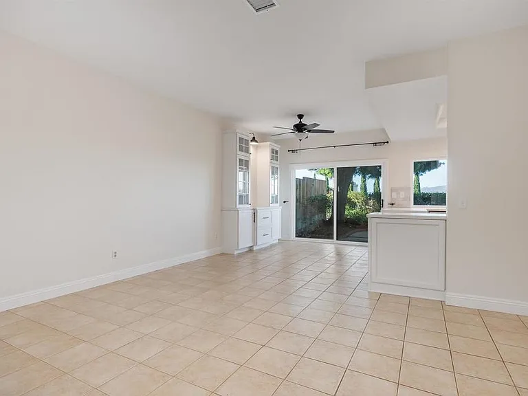 1816 Willowspring Dr — Photo 17