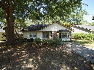 125 Cambridge Rd, Summerville, SC 29486