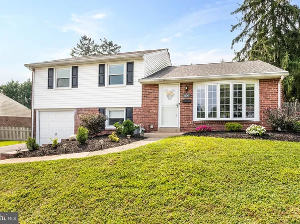 806 Rhoads Dr, Springfield, PA 19064