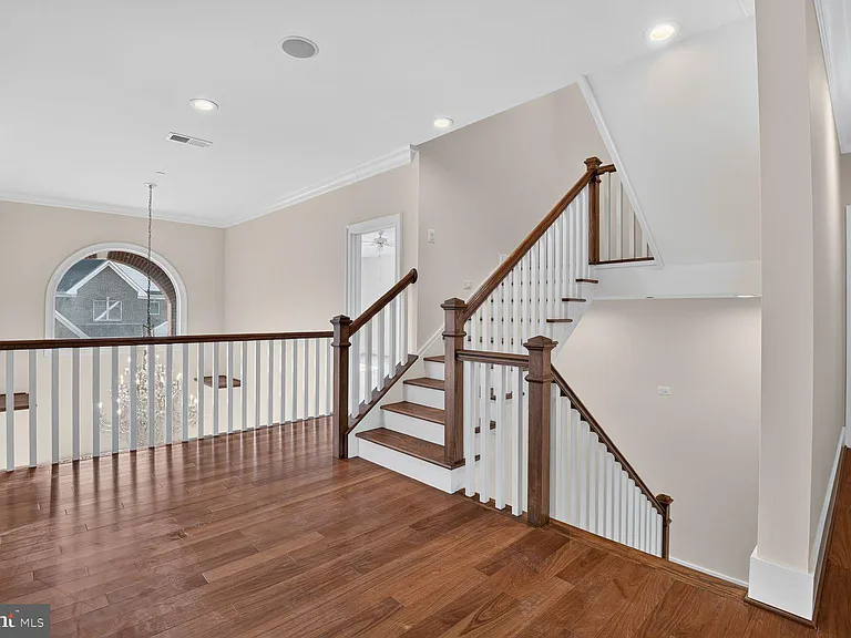 13828 Travilah Rd — Photo 28