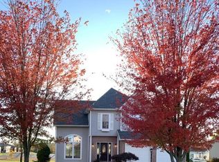 1640 Malibu Dr, Chambersburg, PA 17202