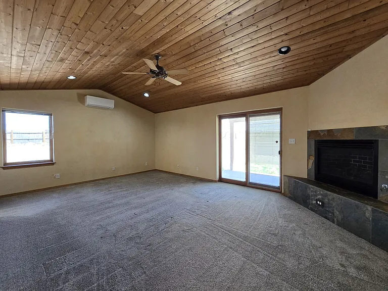 4 Alma Ct — Photo 9