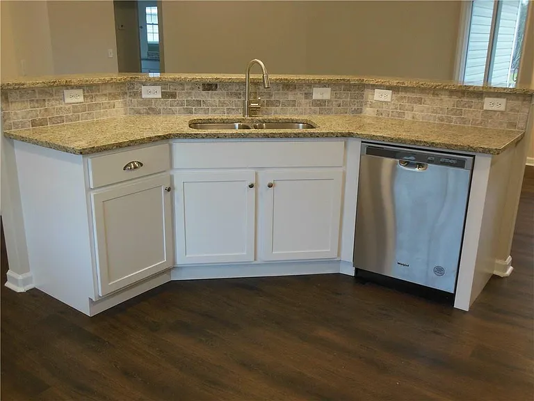 308 Pecan Pointe Dr — Photo 8