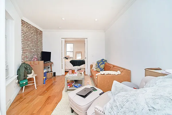 Rented by Living New York | media 14