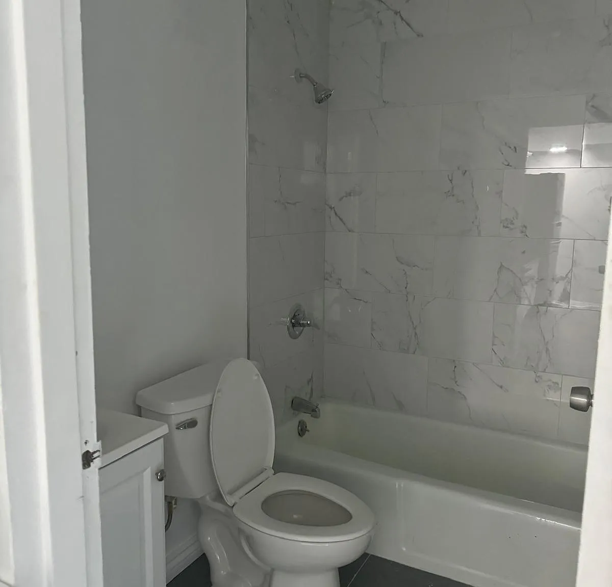 Studio, $1,400 — Photo 2