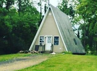 102 Ross Rd, Lansing, NY 14882