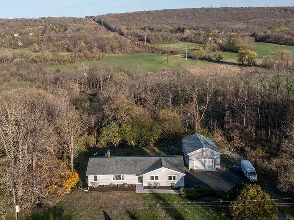 7 Mountain View Drive, New Milford, CT 06776