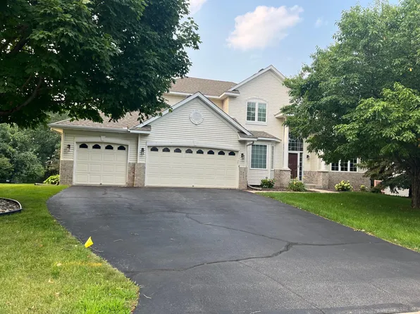 8940 W 137th St, Savage, MN 55378