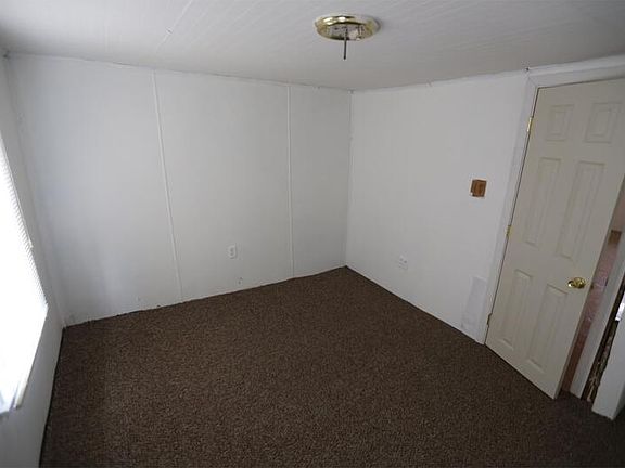 5th image of 307 N Turnpike St