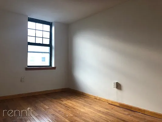 Rented by Rennit Inc. | media 31