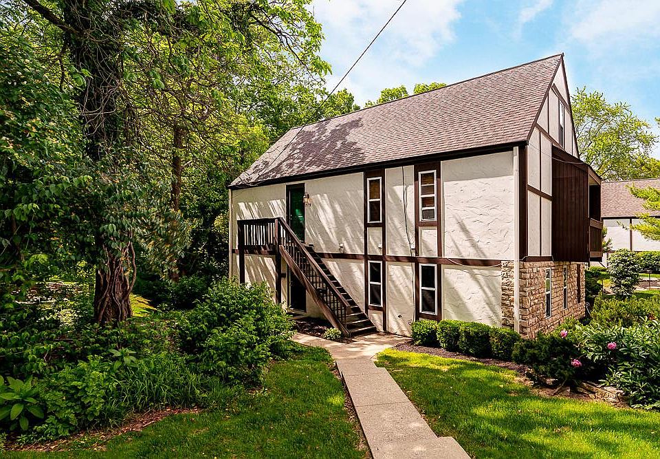 1st image of 1577 Arlington Ave #1577A