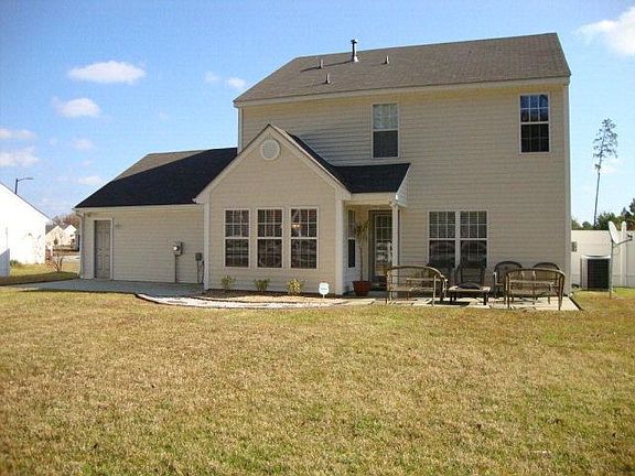 3rd image of 1206 Weathervane Hill Dr