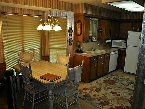 5th image of 13011 Foxburo Dr