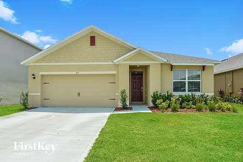 353 American Holly Ave Photo 1