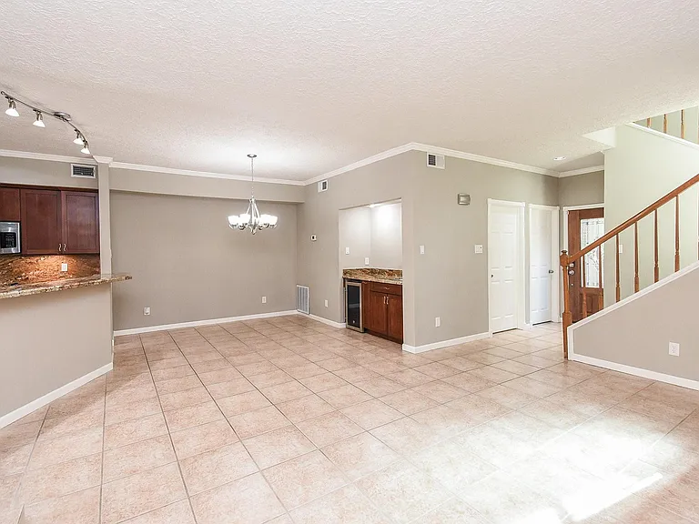 9400 Doliver Dr #56 — Photo 9