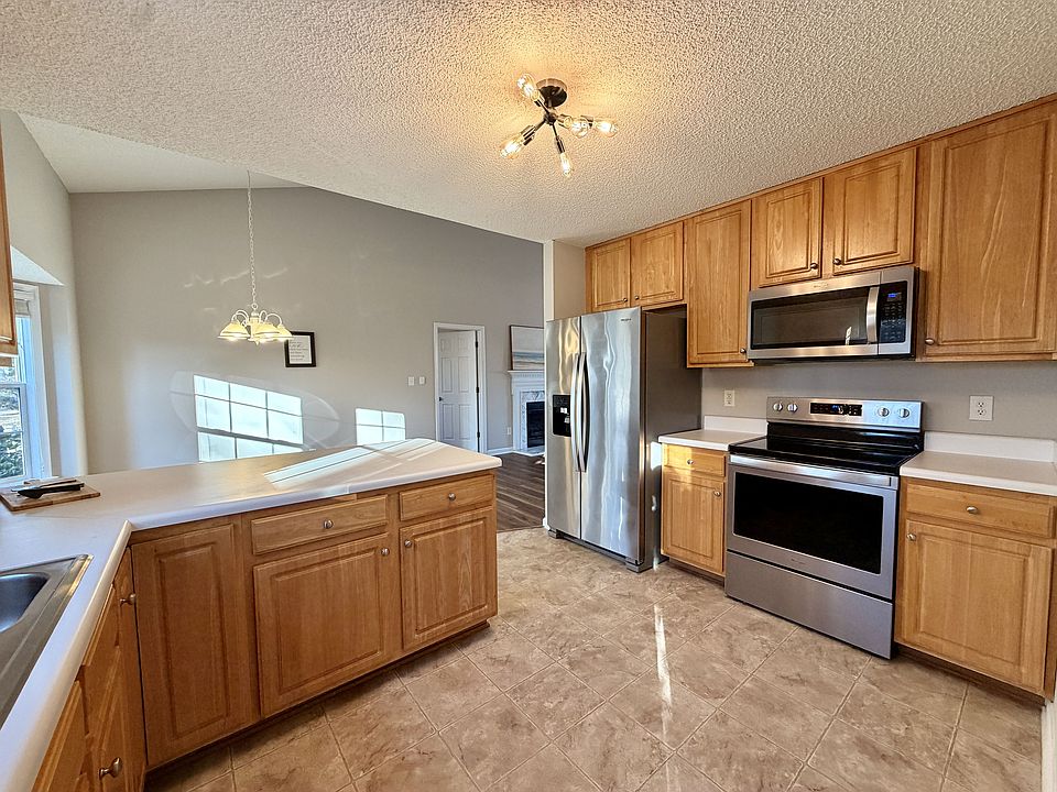 1st image of 1024 S Philwood Ct #1024