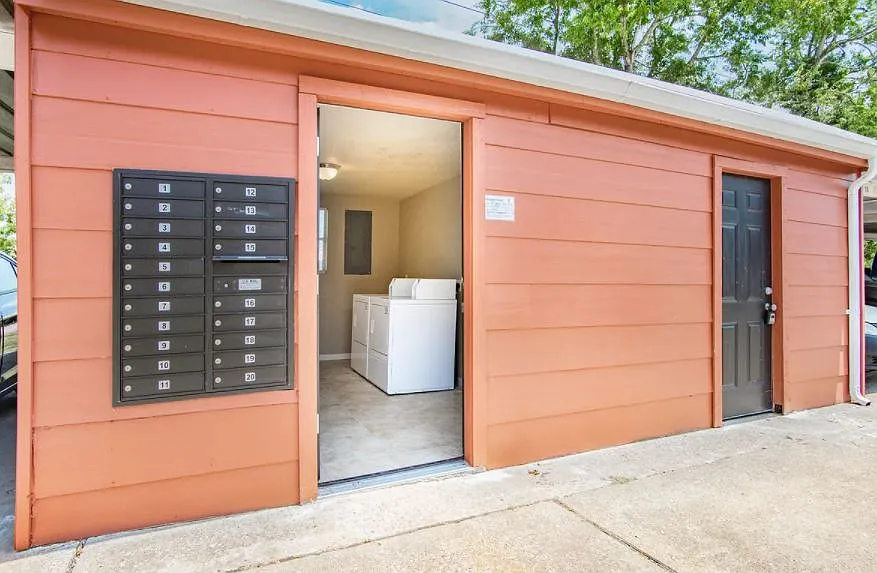 2 bed, 862 sqft, $800 — Photo 4