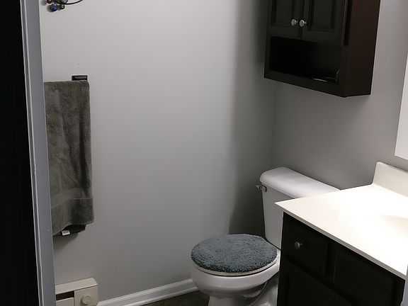 2nd image of 842 Evergreen Dr Unit 8