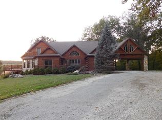 15001 New Salem Bluff Rd, Petersburg, IL 62675