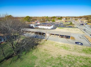 2117 E Broadway Ave, Maryville, TN 37804