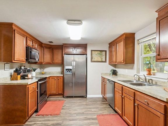 5th image of 13660 Dunn Creek Rd #A