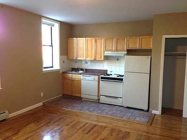 1st image of 40-4 36th Ave #1C