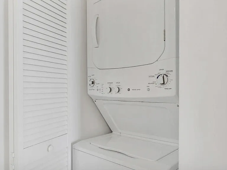 Washer/Dryer