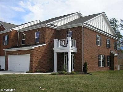 1st image of 300 Hickson Dr #300